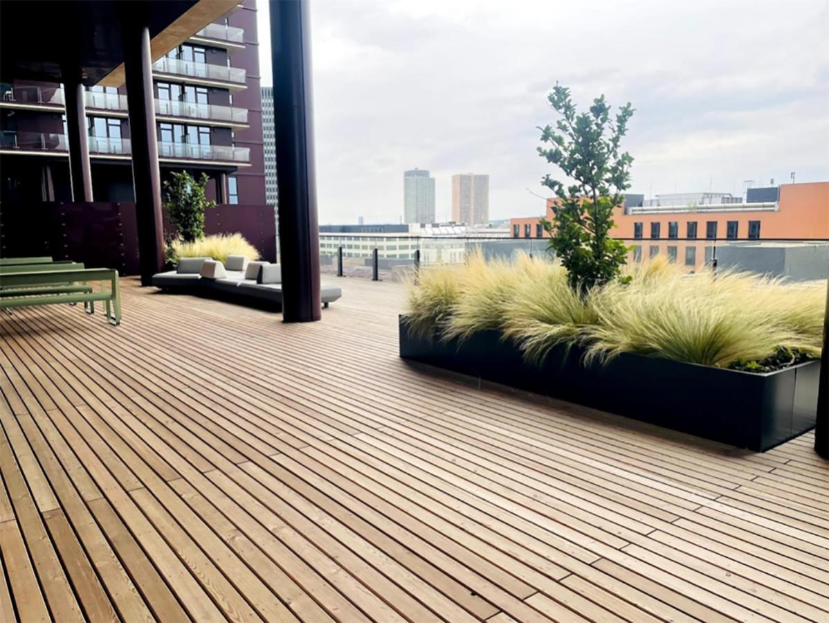 Sunrise Above Sky With Rooftop Pool Vienna Exterior photo